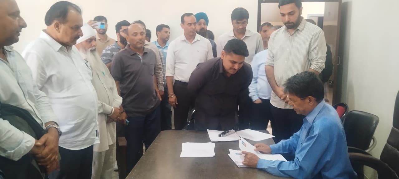 State Election Commissioner reviews Revision of Panchayat Electoral Rolls in Udhampur, Jammu